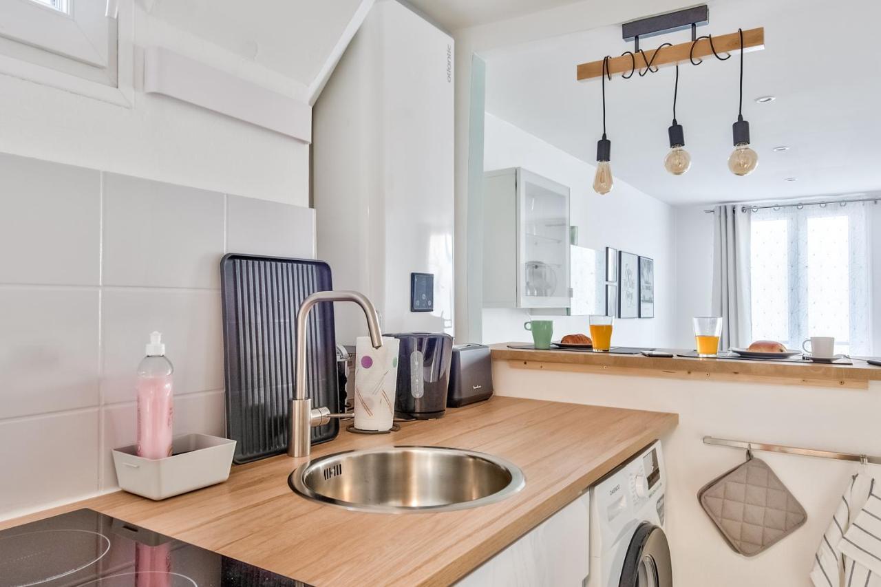 Апартаменти Studio Cosy En Plein Coeur Historique De Понтуаз Екстер'єр фото